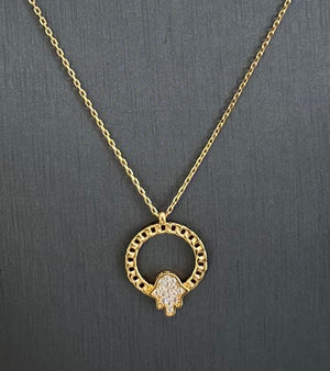 18kt Yellow Gold Circle With Cubic Zirconia Hamsa Pendent Chain