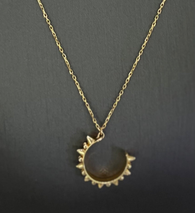 14kt Yellow Gold Sun Chain Pendant