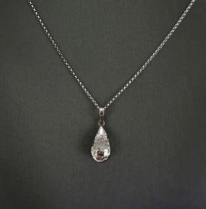 14kt White Gold Teardrop Pendant Necklace