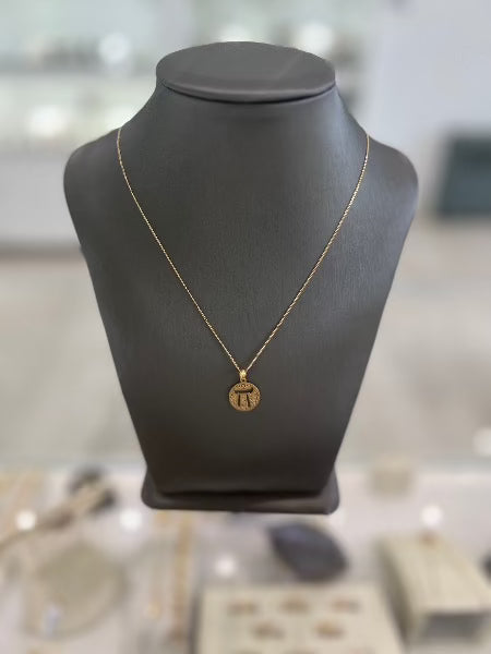 10kt Gold Dreidel Pendant Chain Necklace