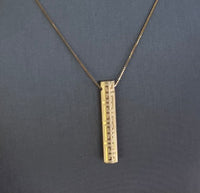 10kt Yellow Gold Bar Greek Key Versace Pendant Chain Necklace