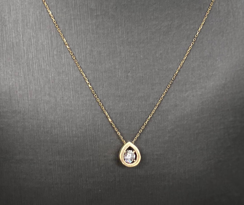 10kt Gold Small Round Cubic Zirconia Center Pear Shape Pendant Necklace