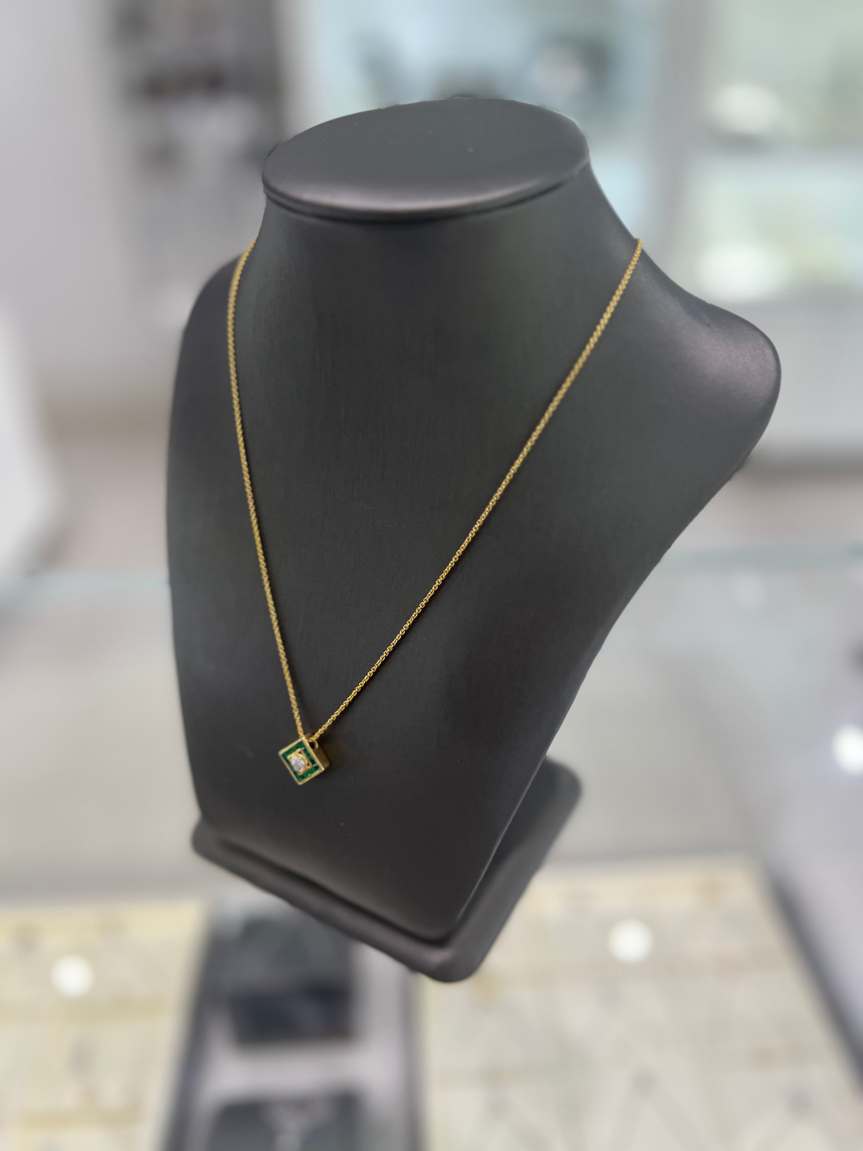 14kt Yellow Gold Emerald Diamond Rhombus
