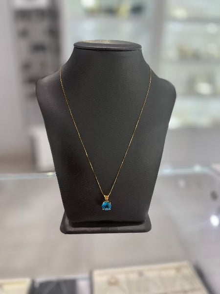 14kt Yellow Gold Round Topaz Pendant Chain