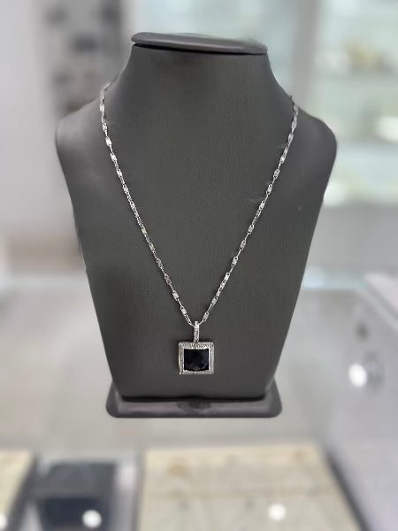10kt White Gold Square Diamonds With Black Stone Pendant Chain