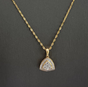 14kt Yellow Gold Diamond Pendant With 10kt Chain Necklace