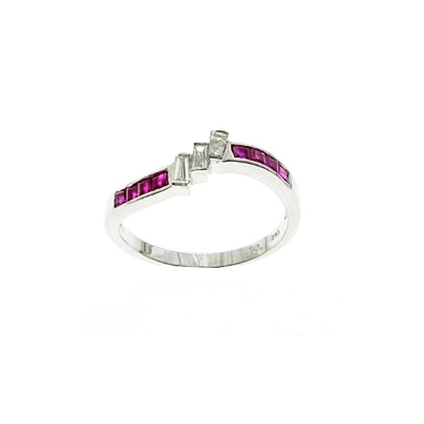 14Kt White Gold Diamond Ruby Ring