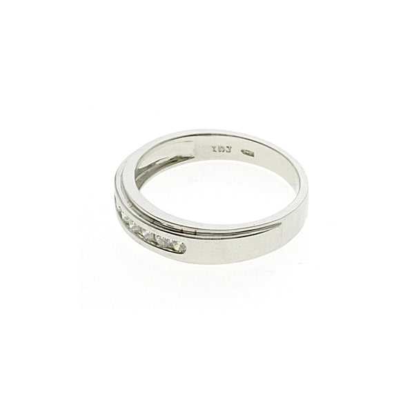 10Kt White Gold Diamond Ring