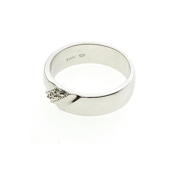 10Kt White Gold Diamond Ring