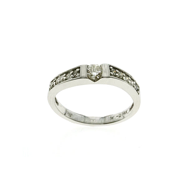 14Kt White Gold Diamond Ring