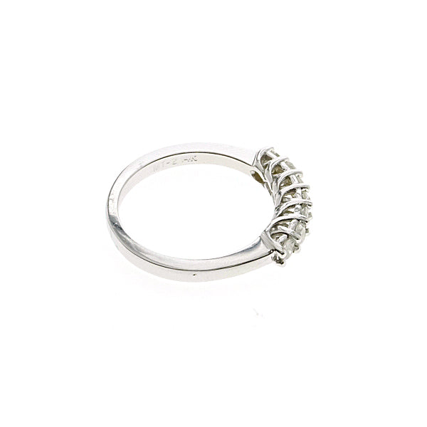 14Kt White Gold Diamond Ring