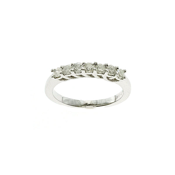 14Kt White Gold Diamond Ring