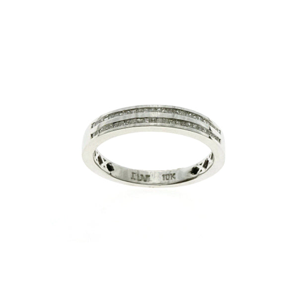 10Kt White Gold Diamond Ring