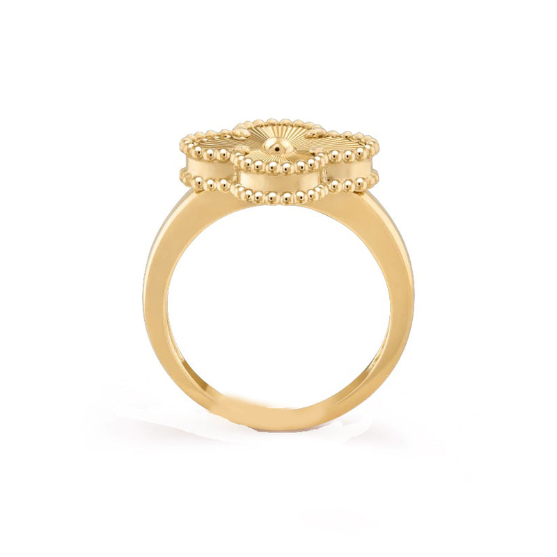 18kt Gold Clover Ring Available In 2 Size 9mm & 14.5mm Clover